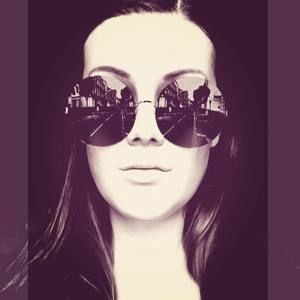 Meet your Posher, Moona-maria